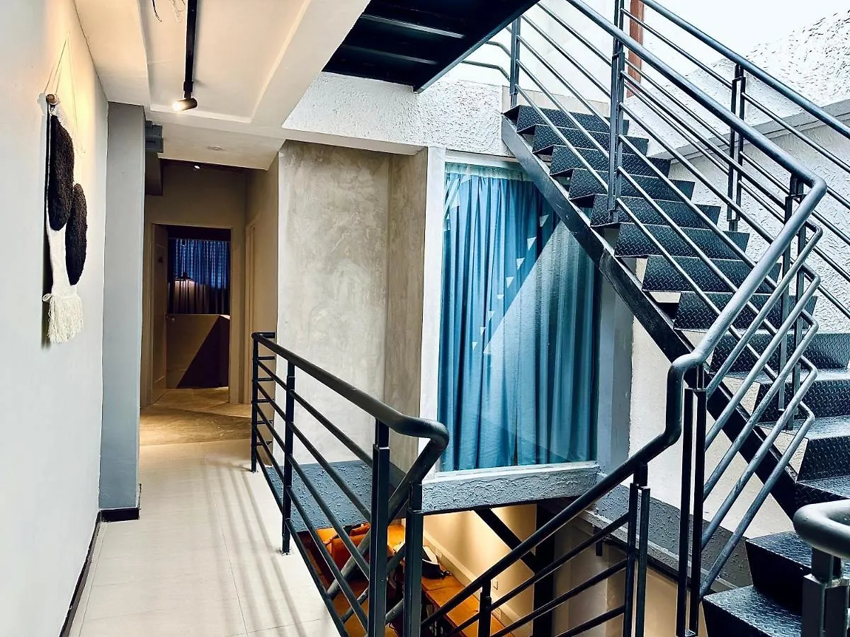 Feriehus Armenian Guest House By Lolz For 22Pax George Town